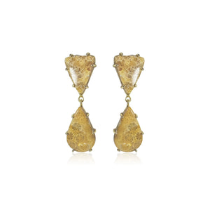 Queen Prong Sponge Coral Earrings