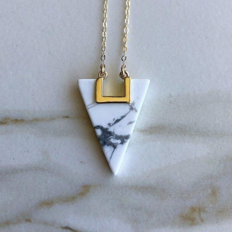 Triangle Necklace Healing Stones Women's Jewelry – Leslie