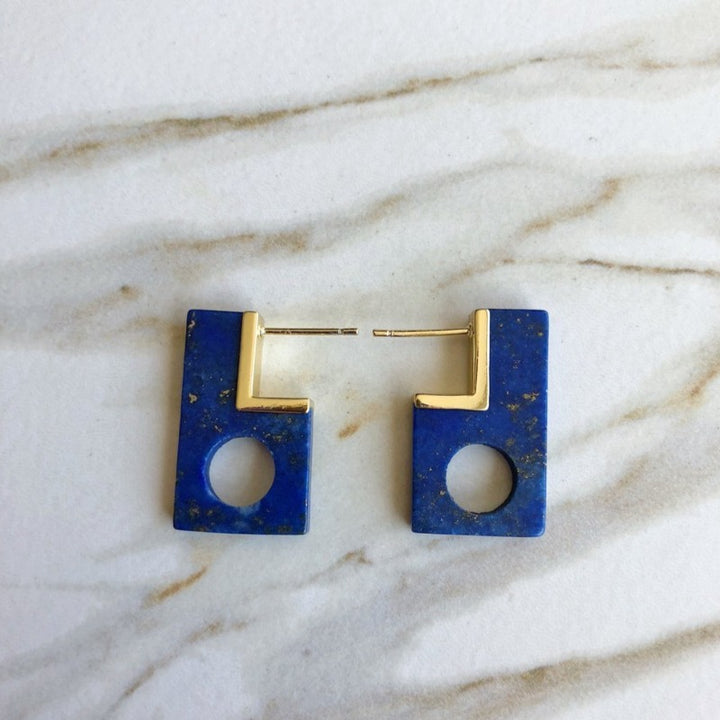 Geometric Studs