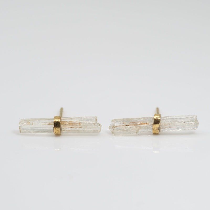 Scapolite Tube Studs