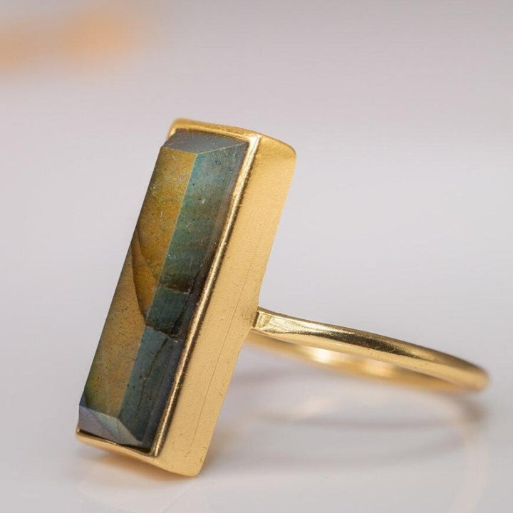 Gem Bar Ring