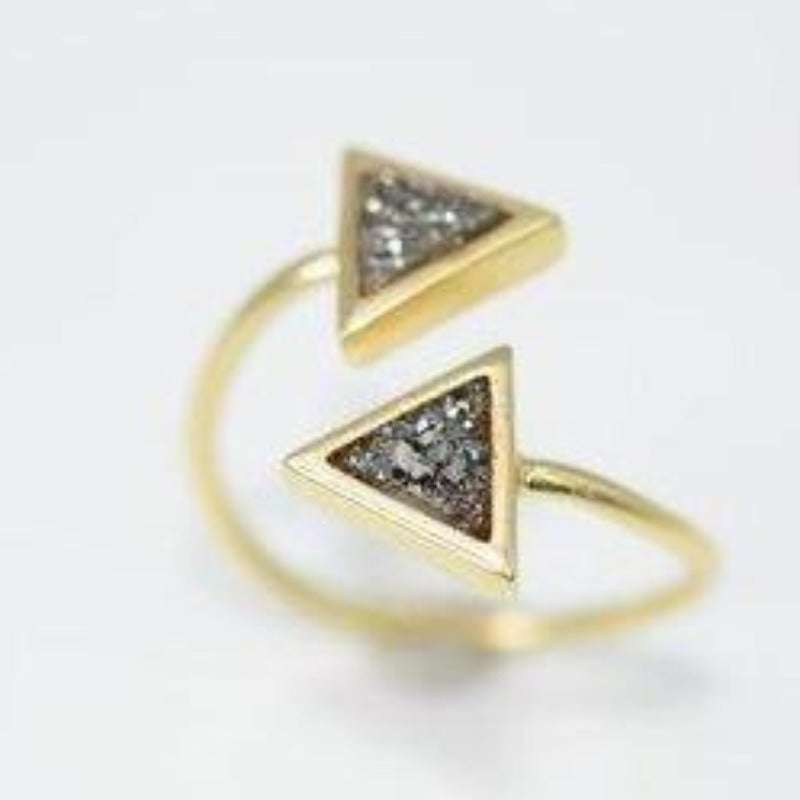 Triangle Duo Ring