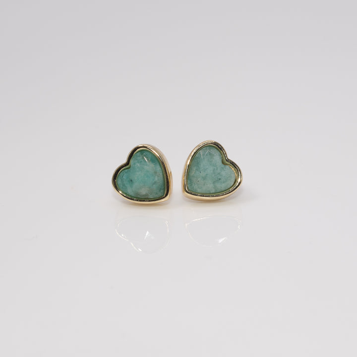 Cutie Gemlet Heart Studs