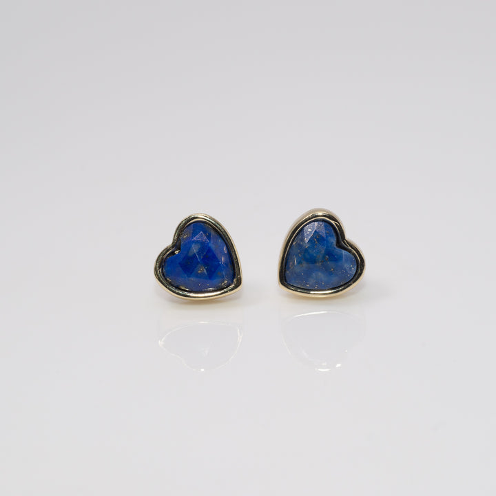 Cutie Gemlet Heart Studs